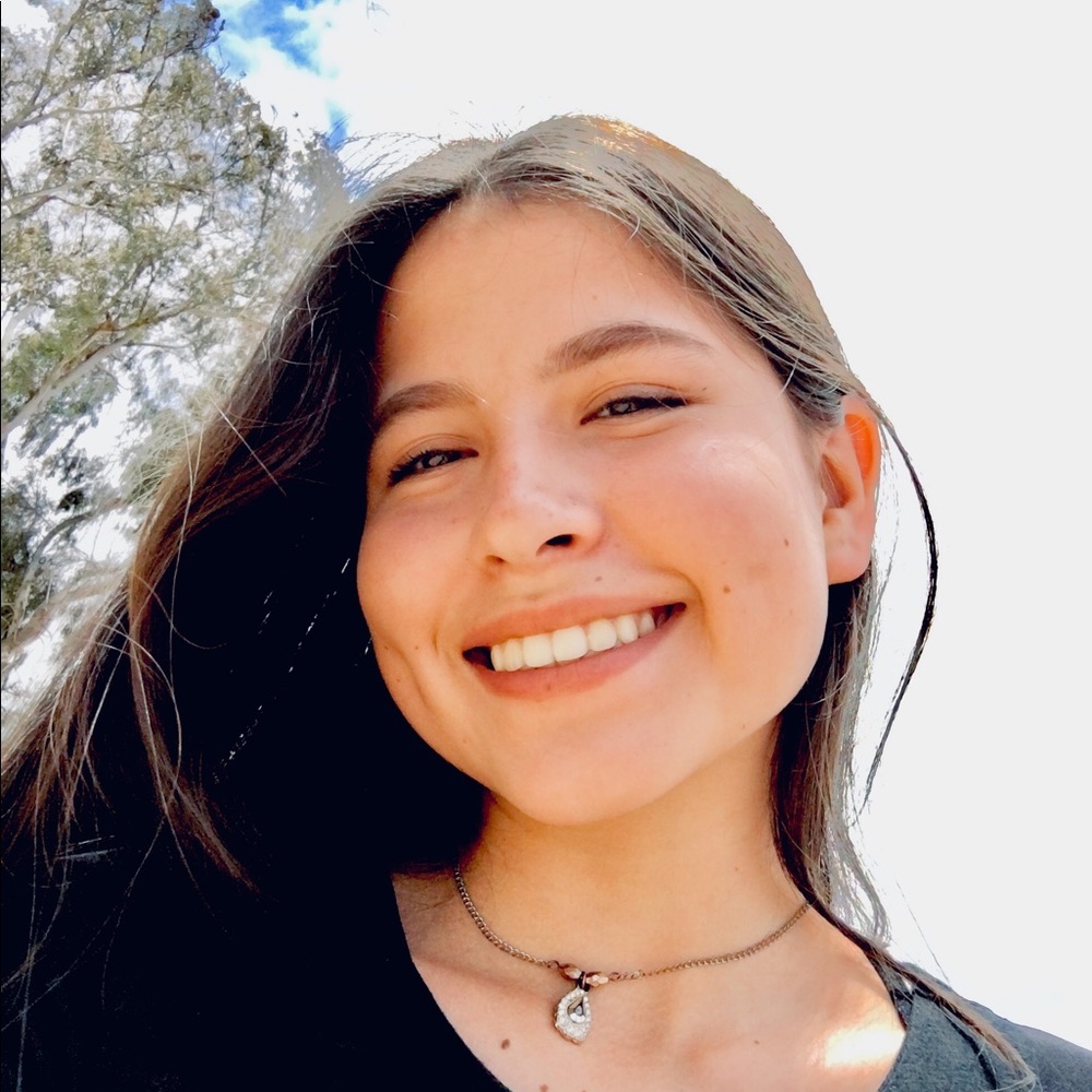 Meet your Posher, Julia